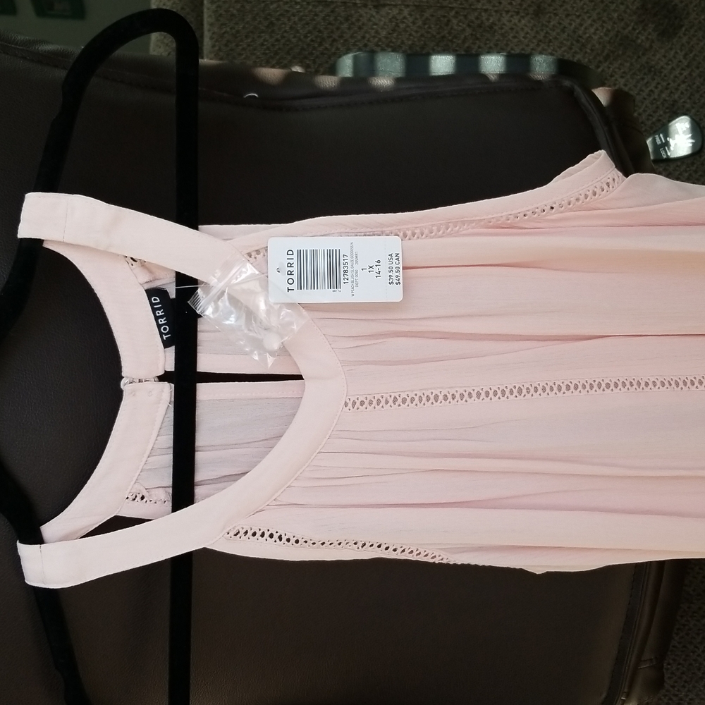 New Torrid Blush pink goddess top size  1